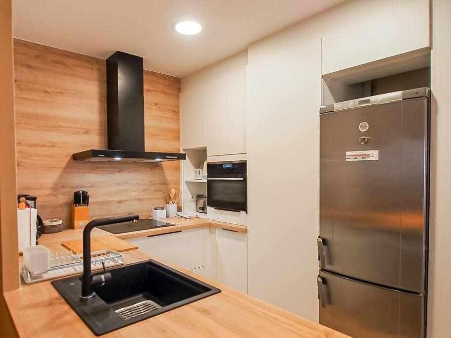 ז'ירונה Sleep & Stay Apartamento De Lujo מראה חיצוני תמונה