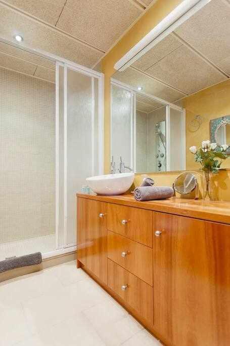 ז'ירונה Sleep & Stay Apartamento De Lujo מראה חיצוני תמונה