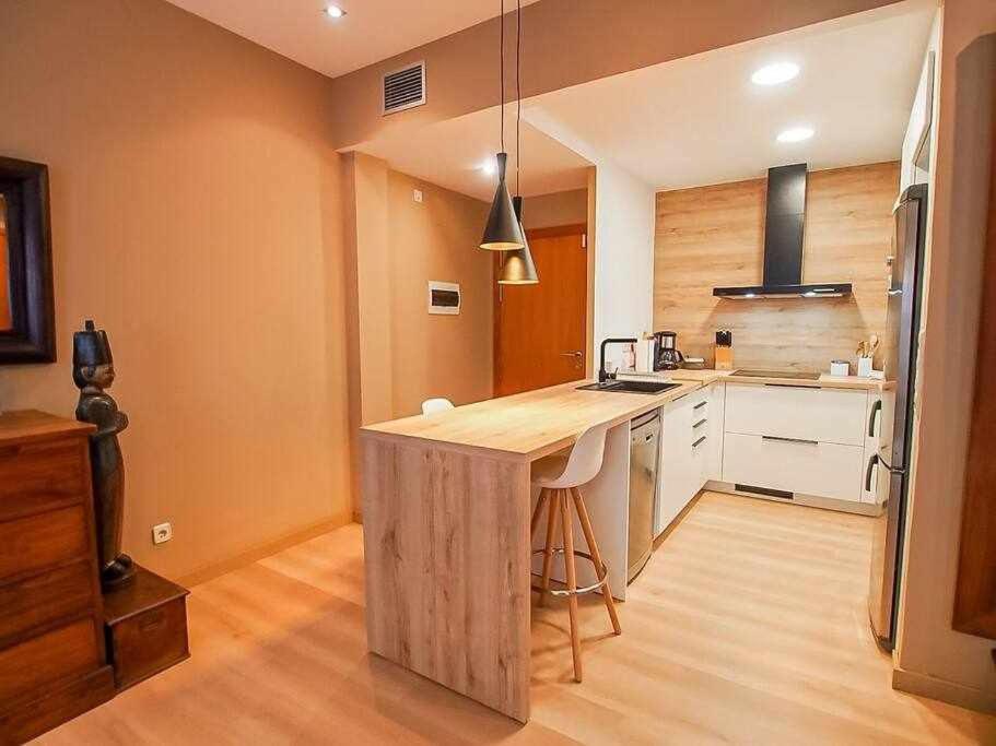 ז'ירונה Sleep & Stay Apartamento De Lujo מראה חיצוני תמונה