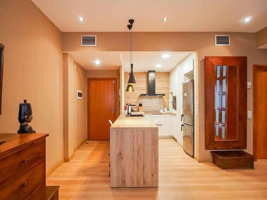 ז'ירונה Sleep & Stay Apartamento De Lujo מראה חיצוני תמונה
