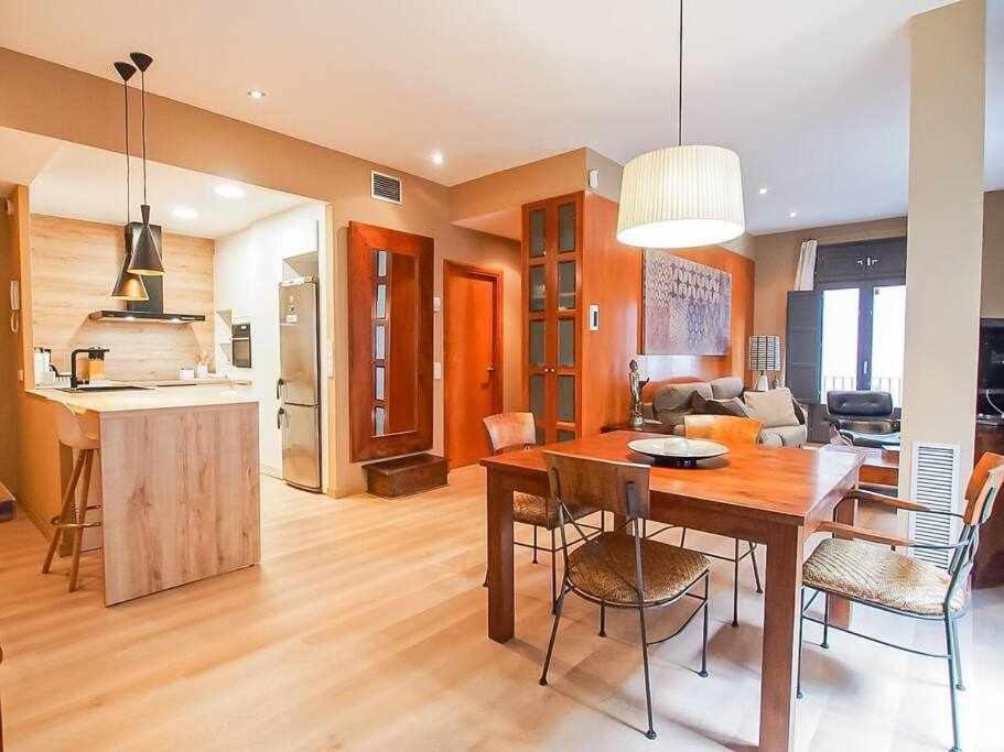 ז'ירונה Sleep & Stay Apartamento De Lujo מראה חיצוני תמונה